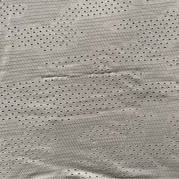 Lululemon Train To Be Short Sleeve Size 6 - Picture 5 of 6